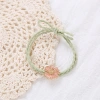 The Daisy hair band is unique and elegant. White pear blossom hair bands, hair ties, hair accessories, hair bands, hair clips, side clips, and bangs clips are available for wholesale Specification image